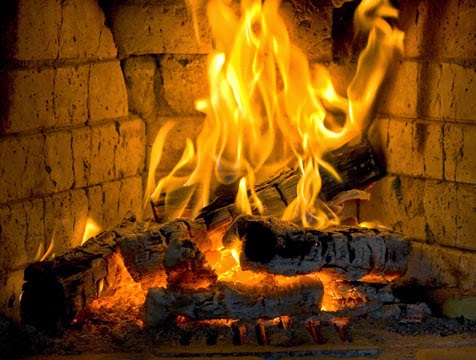 ORACIONES Y ESPIRITUALIDAD: Oración a la llama feroz de la Santa Chimenea.-