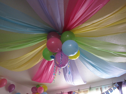 It's Written on the Wall: Fabulous Party Decorations For Any Kind ...