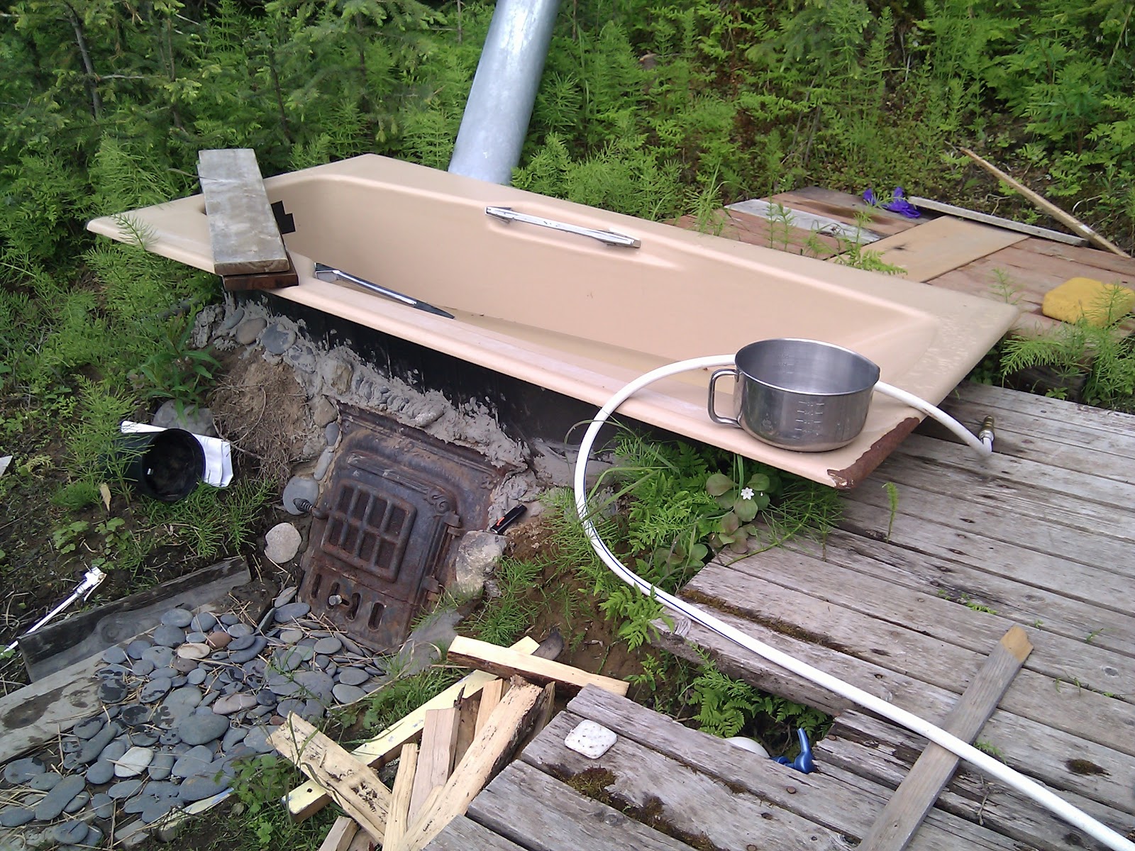 Outdoor Bathtub Wood Fired t i n y g o g o s wood fired outdoor bathtub Outdoor Bathtub Wood Fired t i n y g o g o s wood fired outdoor bathtub