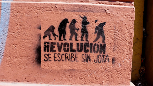 street art in santiago de chile stencil educación arte callejero