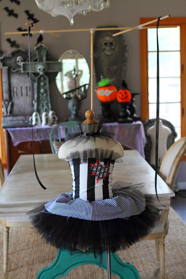 DIY Puppet TuTu Costume