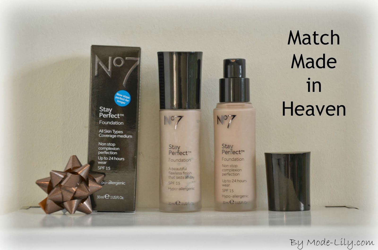 Review of No7 Stay Perfect Liquid Foundation Mode Lily