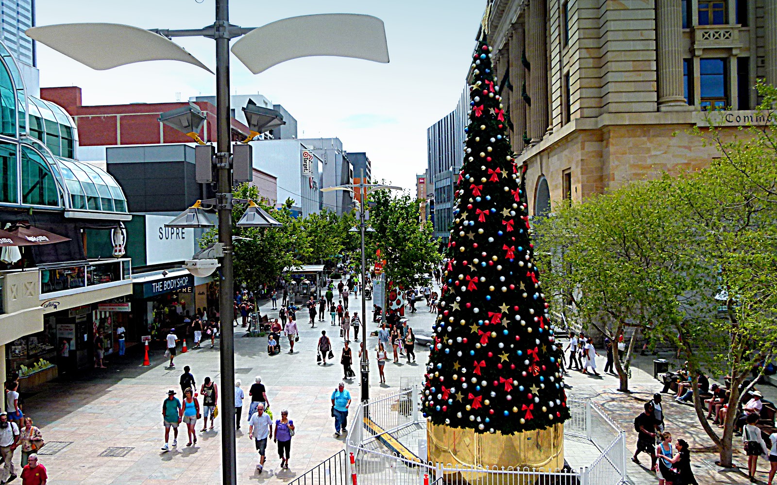 Perth Daily Photo  Yes Perth IS having Christmas.....!