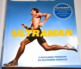 Knjiga Ultraman