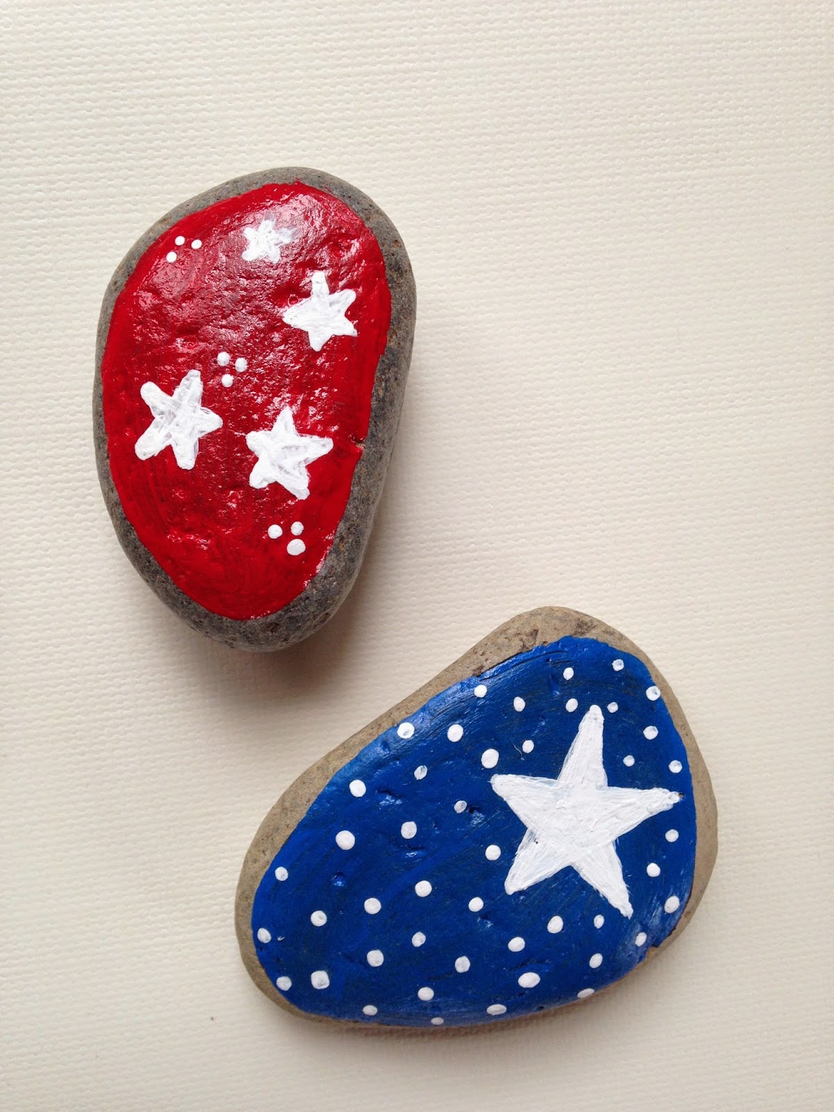 Thrifty Nifty Things Painted rocks for the 4th of July!!