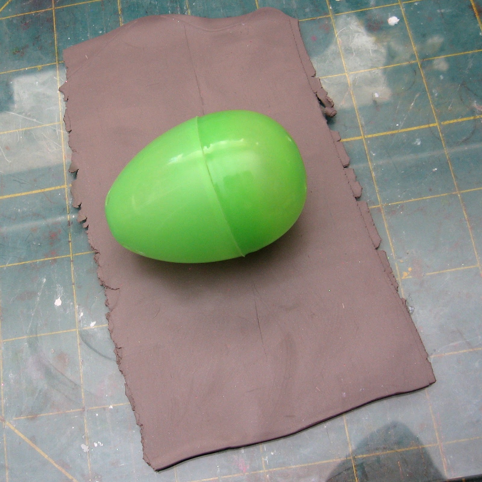 Kael Mijoy Polymer Clay Tutorial Preparing a Plastic Egg for Covering