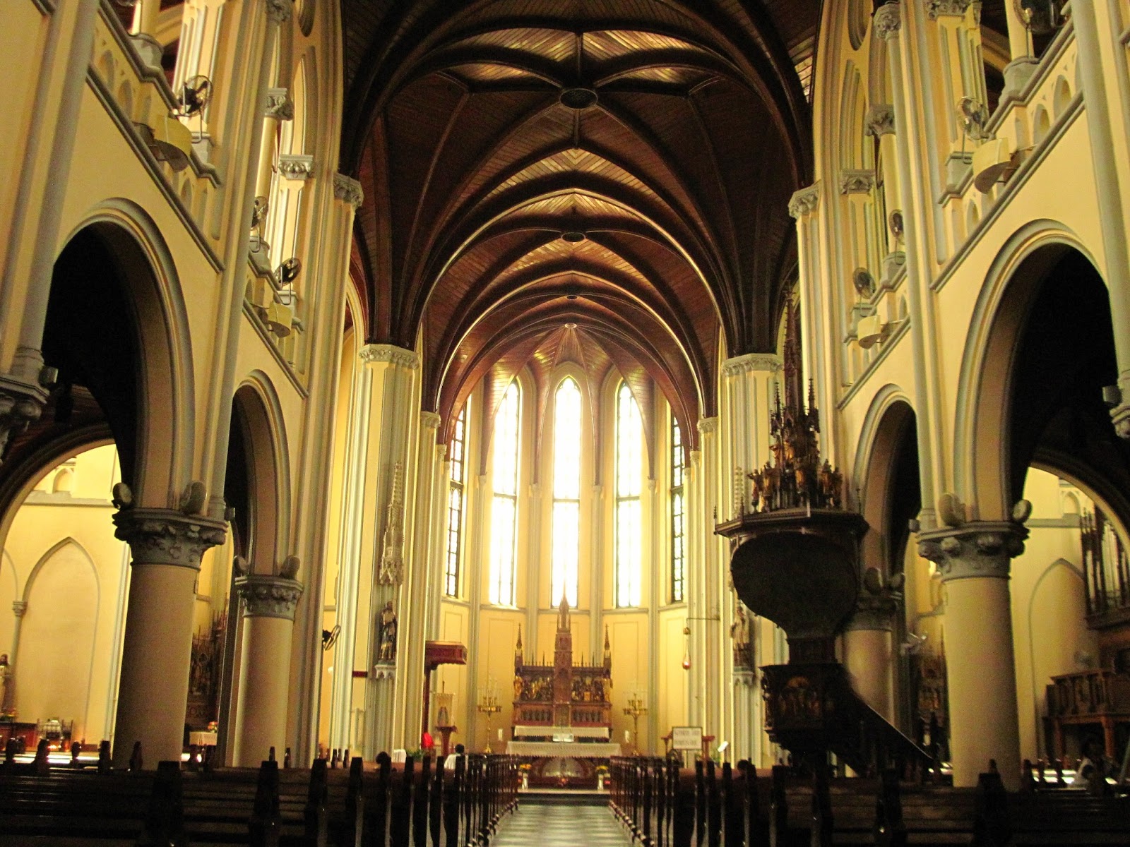 Bukancatatanpribadi: Jelajah Rumah Ibadat : Gereja Katedral Jakarta