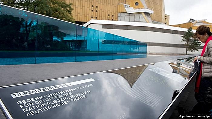 Nunc Hic Page 43 Chan 8720313 Rssing Com