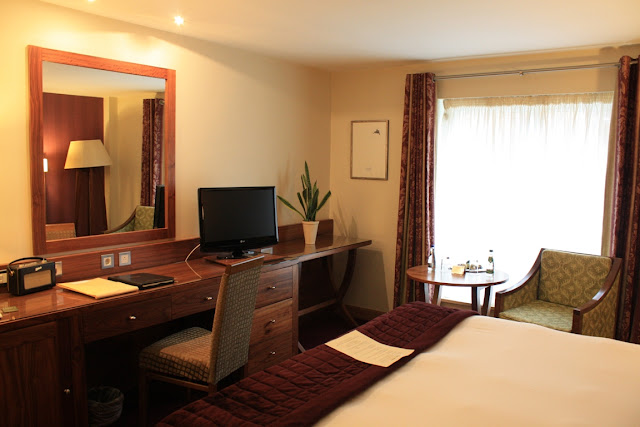 Room at the Brooks Hotel in Dublin © Copyright Monika Fuchs, TravelWorldOnline