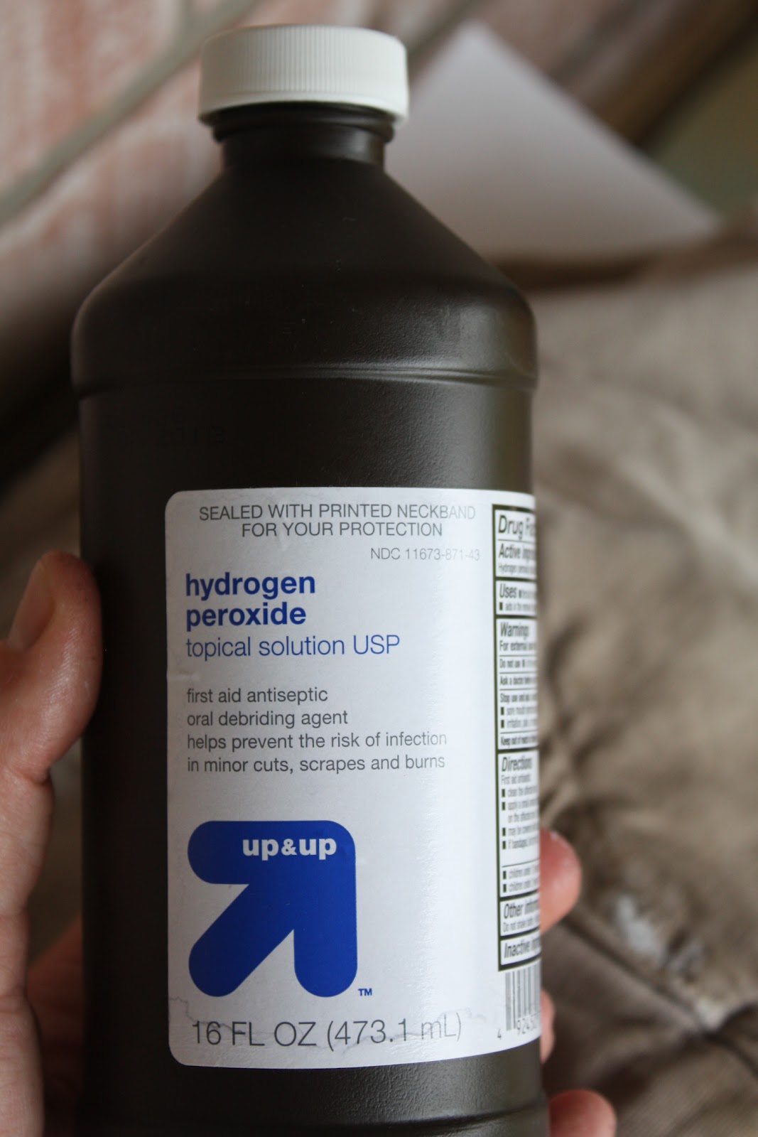 Get Color Bleed Out of Clothes With Hydrogen Peroxide - Bulk Peroxide