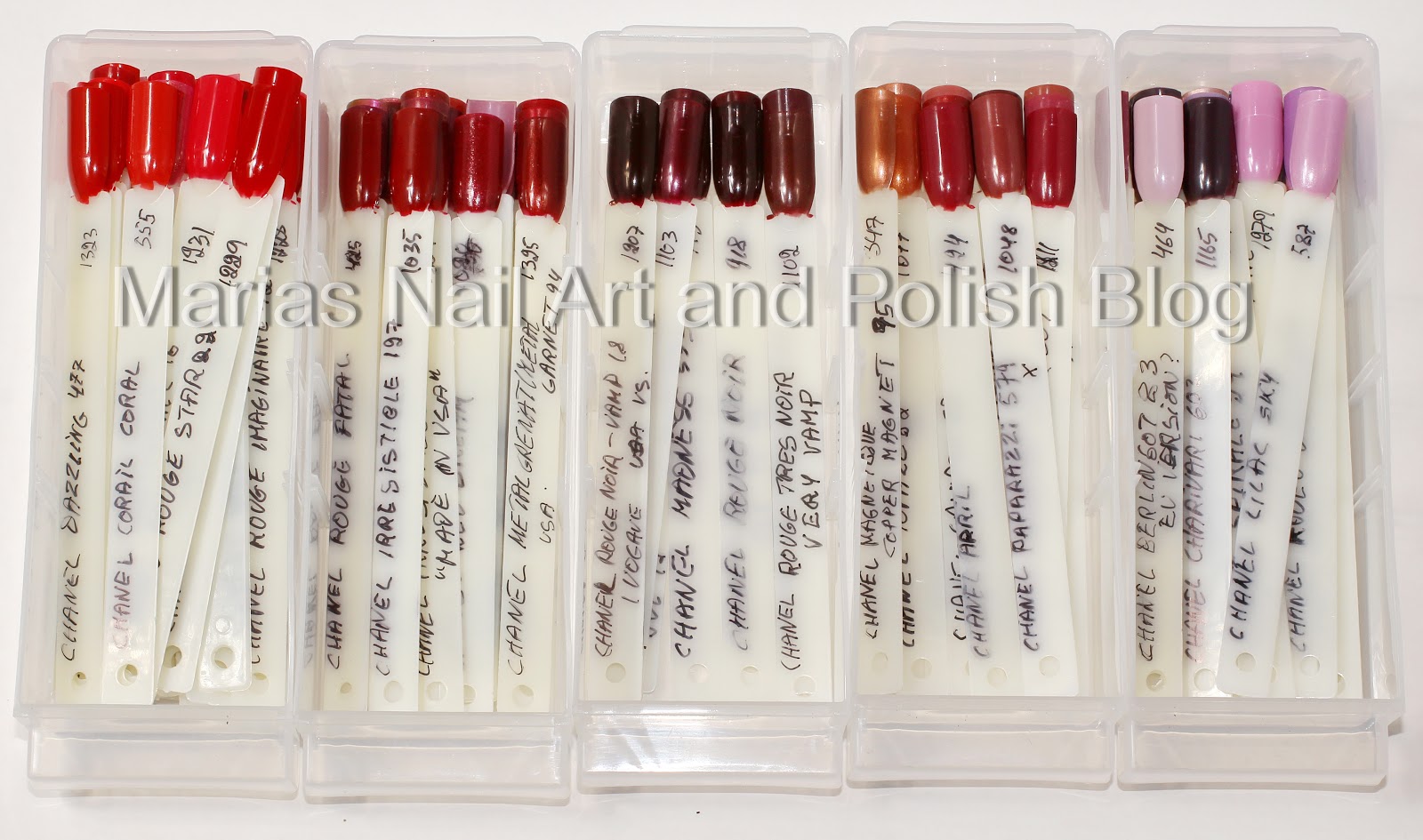 Marias Nail Art and Polish Blog 1.300+ nail polishes on swatch sticks