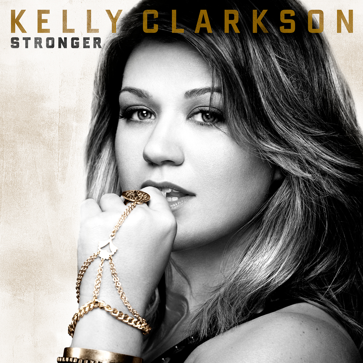 http://3.bp.blogspot.com/-1zFA5Ki0u5s/Tps3J4Bh3SI/AAAAAAAAIG0/4AT_quRM0K8/s1600/Kelly+Clarkson+-+Stronger+%25282011%2529.png