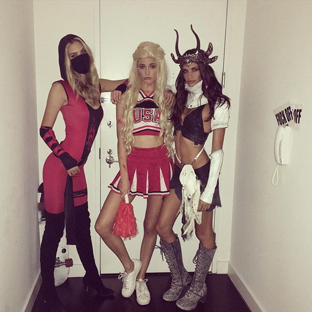 Europe Fashion Men�s And Women Wears&hellip;&hellip; How your favorite designs