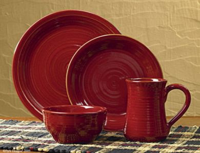 red dishes