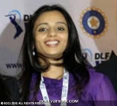 Gayatri Reddy Latest Hot Photos - (36) - Gayatri Reddy Hot Pics at IPL Matches