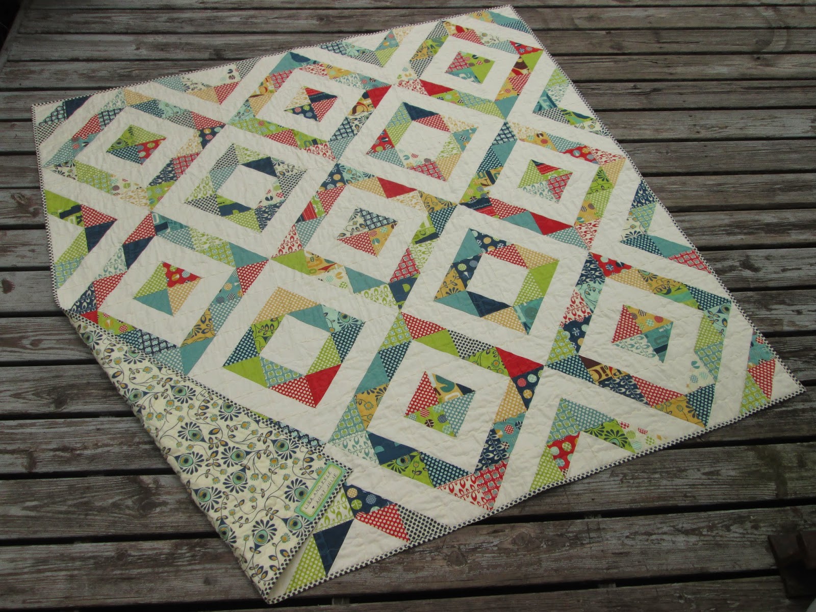 That's Sew Julie Wedding Quilt and Various Hat Finishes