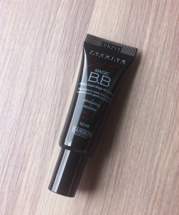 Sample Society By Beauty Bar - December 2012 Review - Monthly Beauty Subscription Boxes Sample Society By Beauty Bar - December 2012 Review - Monthly Beauty Subscription Boxes