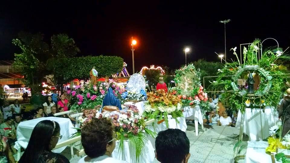 Abaixo veja as Imagens da Missa onde foi dada a Bênção da nova Abaixo veja as Imagens da Missa onde foi dada a Bênção da nova