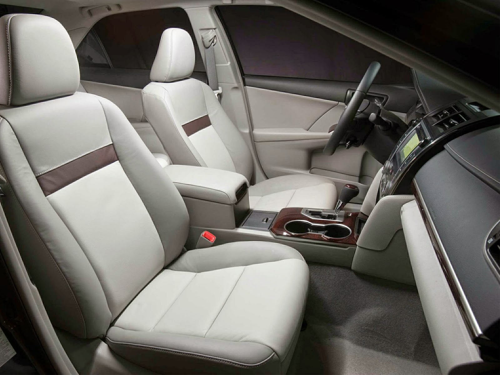 Desain Interior Camry Mobil Hybrid Terbaik Indonesia