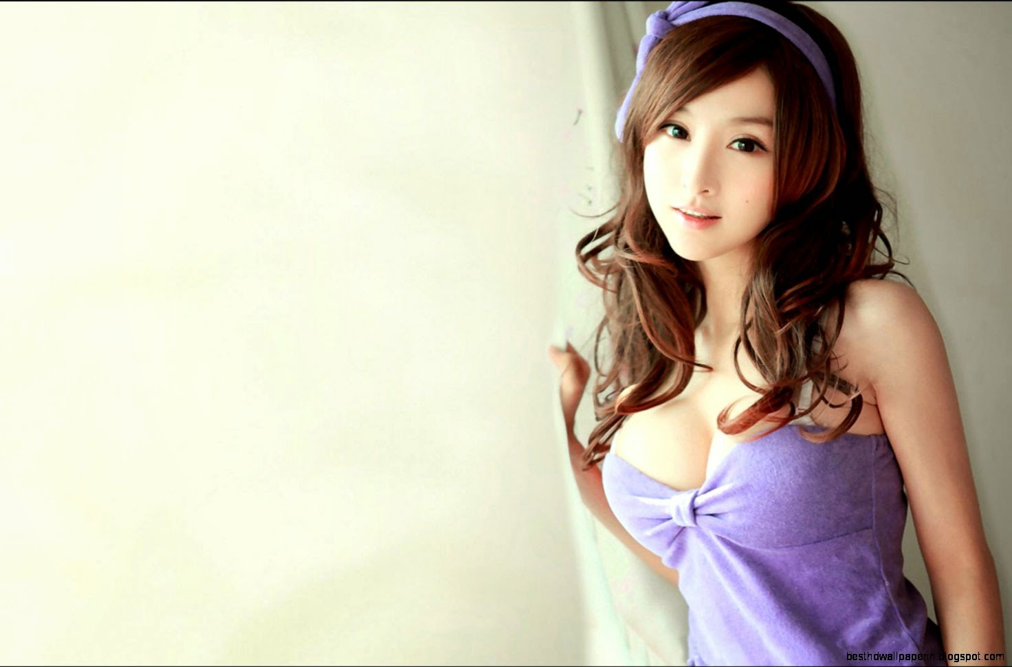 Girl Ipod Wallpaper Iphone 17232 Wallpaper Wallpaperwonder Girl Ipod Wallpaper Iphone 17232 Wallpaper Wallpaperwonder