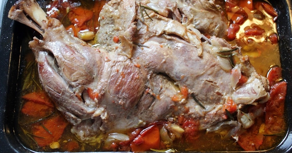 Slow Cooking Shoulder Of Lamb From The Aga What S In My Aga