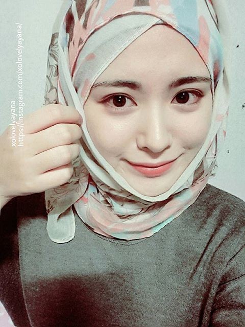 Ayana Moon, Hijaber Cantik Asal Korea Selatan yang Populer di Instagram Ayana Moon, Hijaber Cantik Asal Korea Selatan yang Populer di Instagram