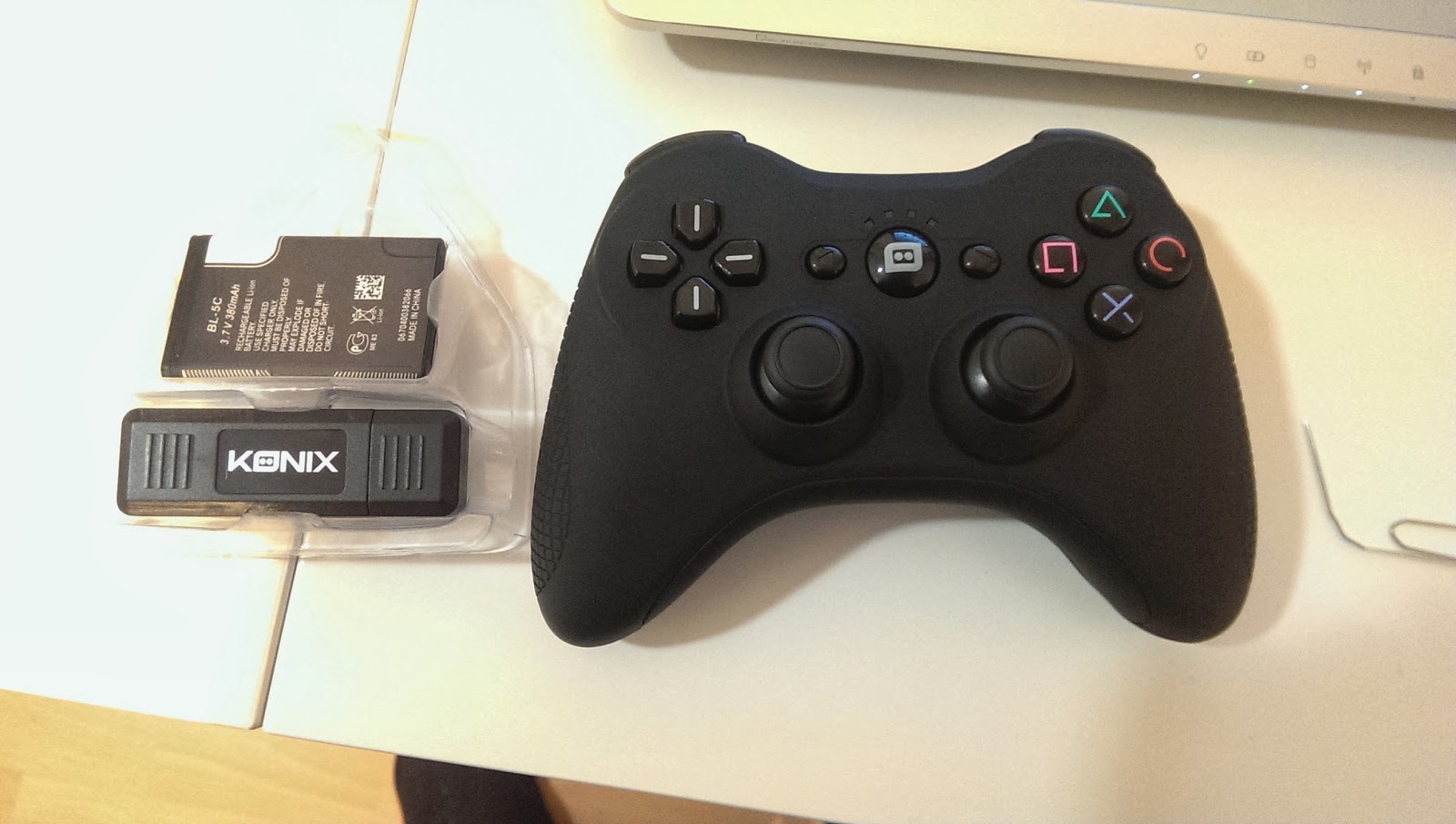 Hacking du module hidwiimote pour fonctionner avec le Pro Controller U