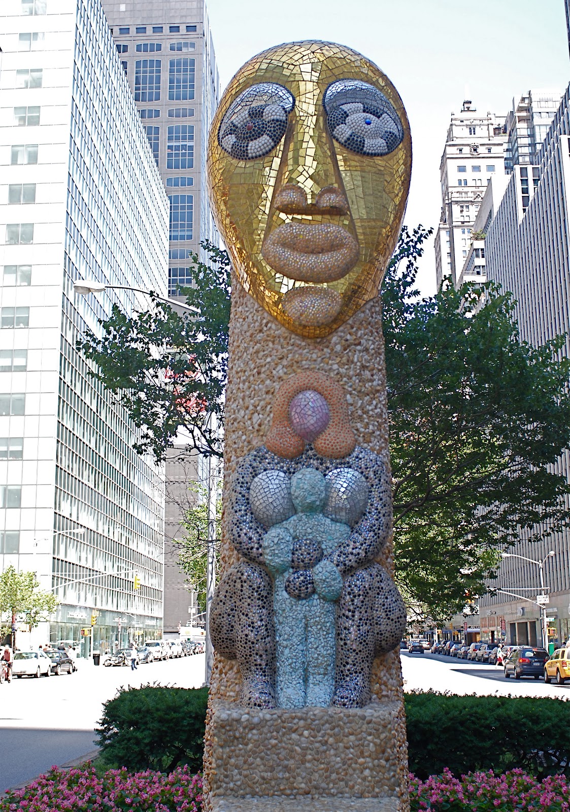 NYC ♥ NYC Niki de Saint Phalle Sculptures on Park Avenue