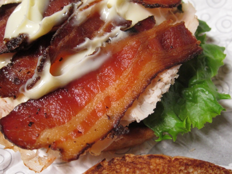 Review Arby's Grand Turkey Club Brand Eating