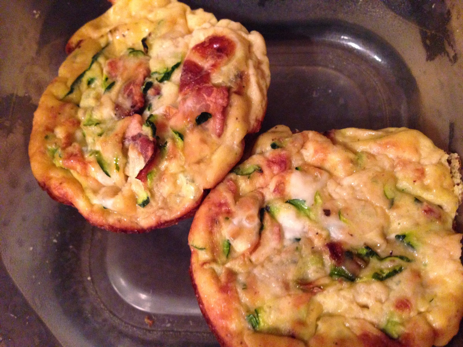 Zucchinibacon egg muffins