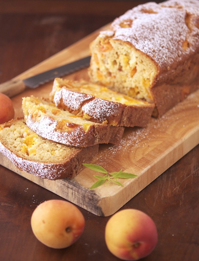 Skinny Apricot Cake