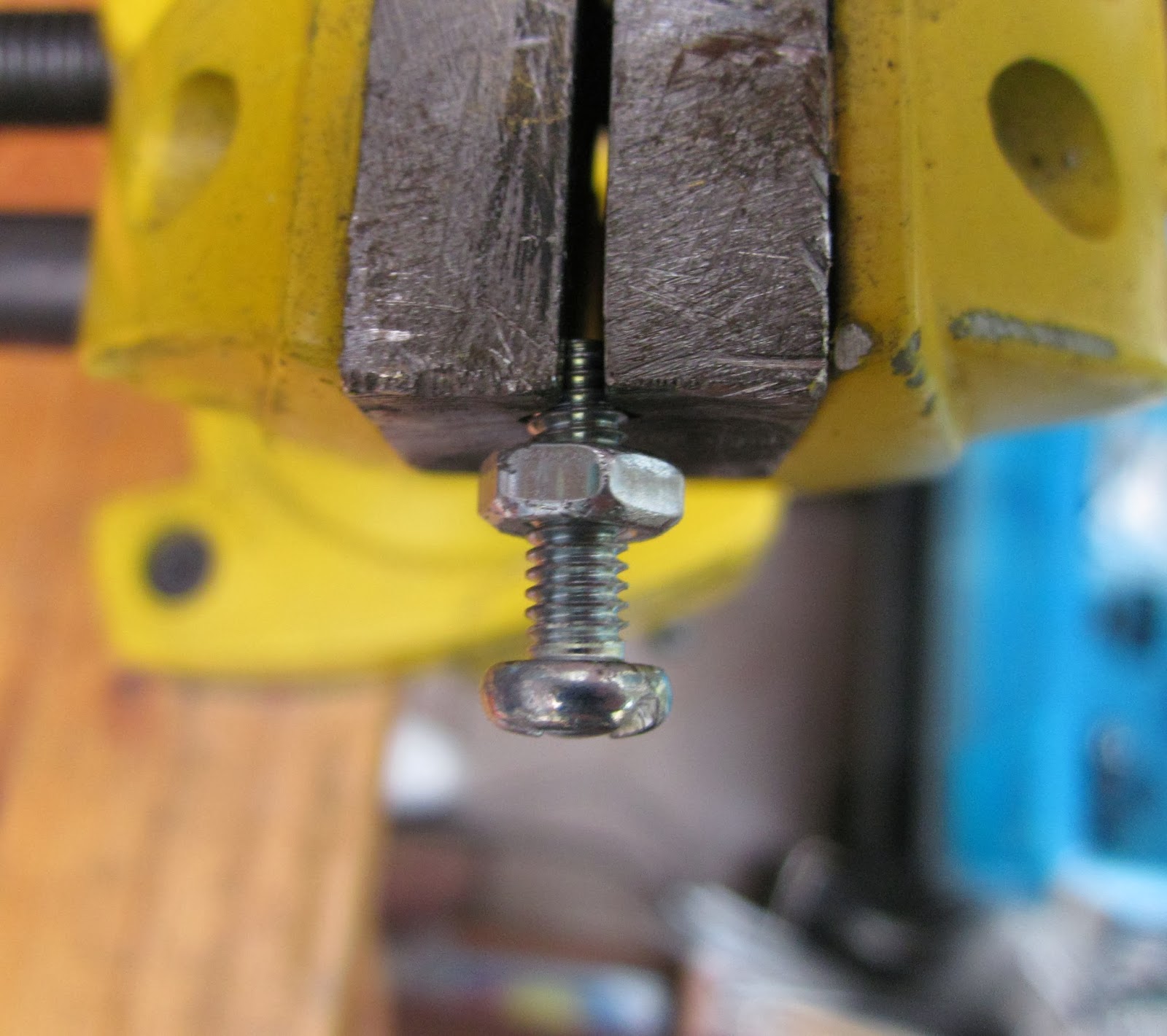 Peckforton Light Railway How I shorten bolts and screws