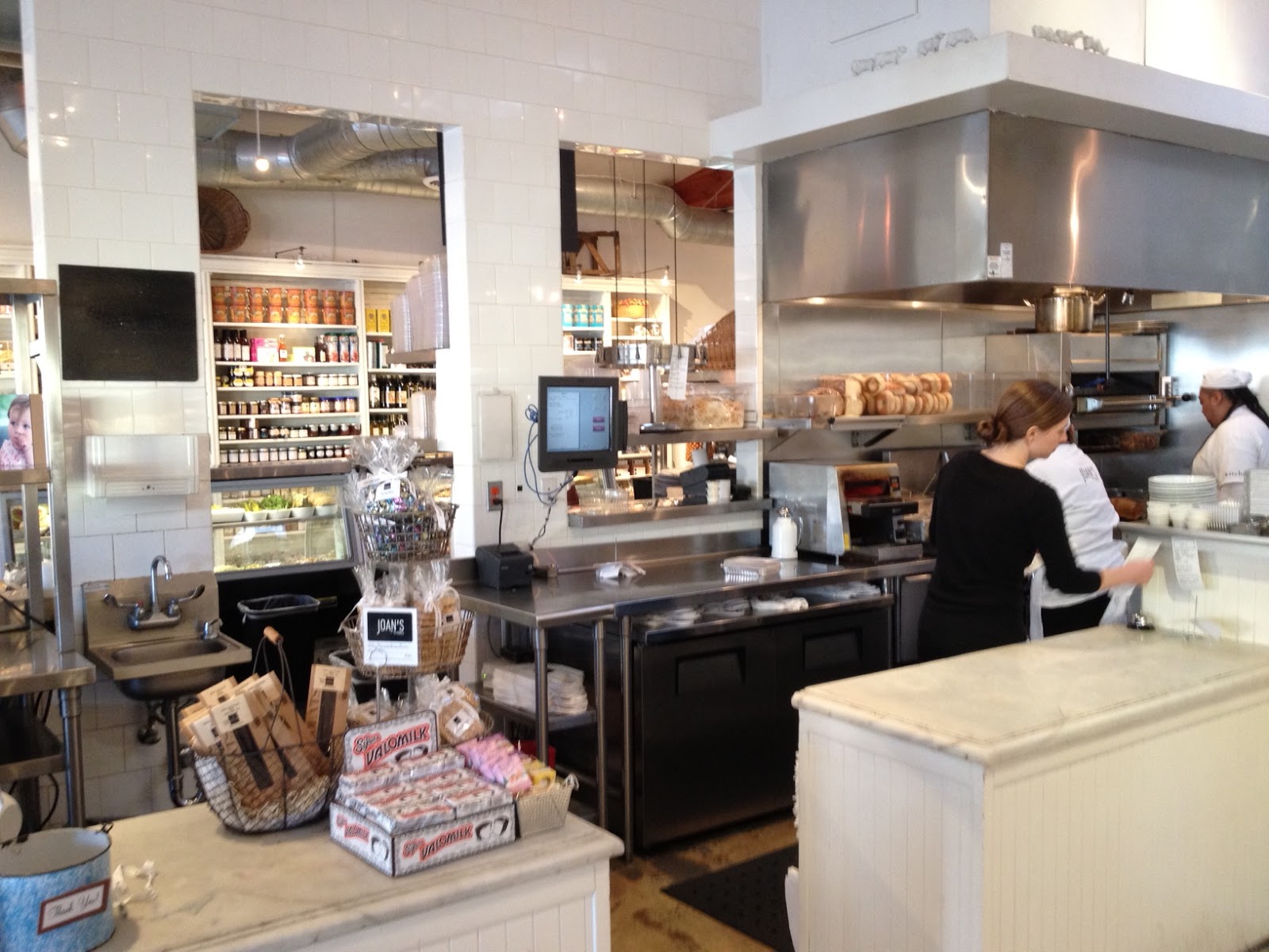 CHIZWA: Joan's on Third