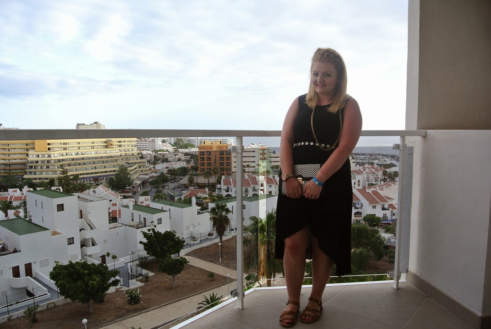 jolie moi pleated dress