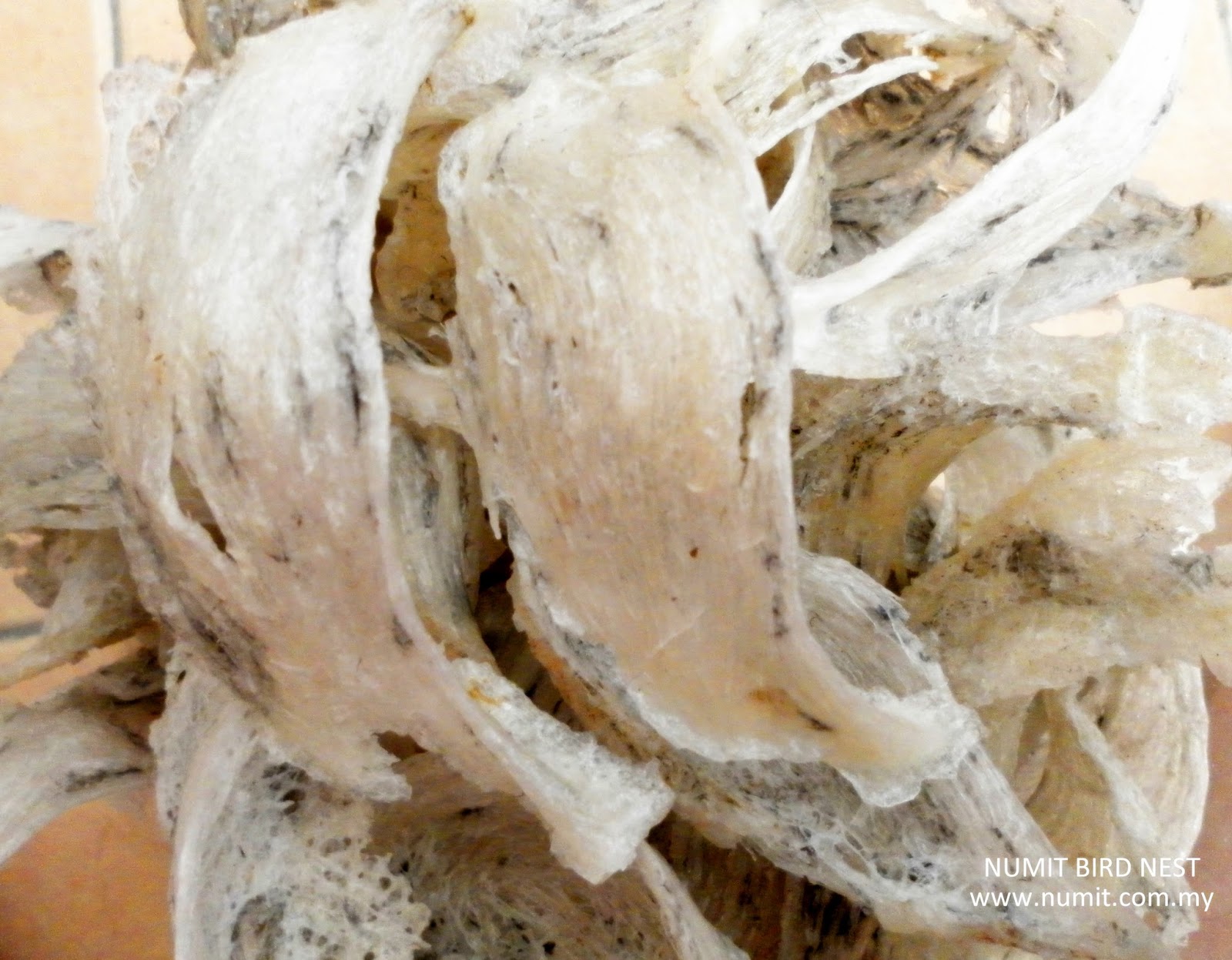 NUMIT Bird Nest 浓密燕窝 BIRD's NEST ORIGINATED FROM TAIPING, MALAYSIA