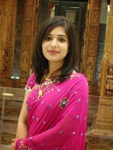 Desi Sexy Golpo : Sexy Women In Sharee