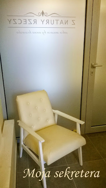 efekt końcowy - fotel w salonie
