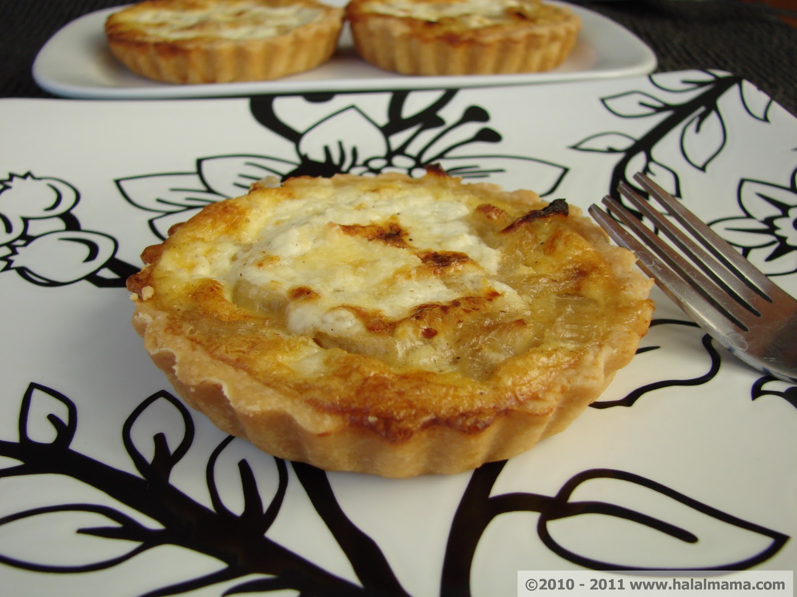 Halal Mama Onion Quiche with Cottage Cheese