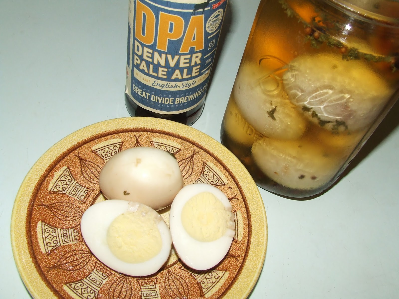 Bräuista Cooking with Beer Pale Ale Brined Eggs (Beer Pickled Eggs)