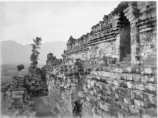 borobudur2 Foto Candi Borobudur saat Pertama Kali Ditemukan