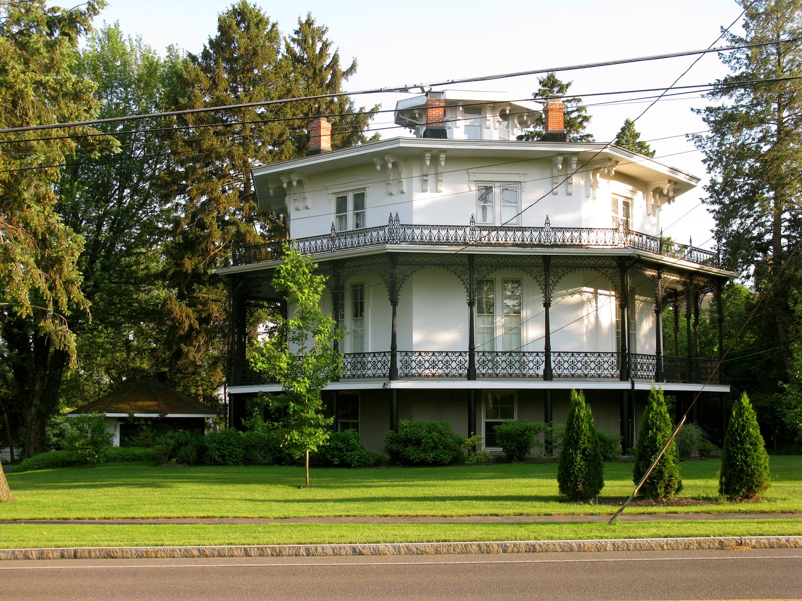 Tom The Backroads Traveller Denton Octagon House 760 Castle St Geneva NY.