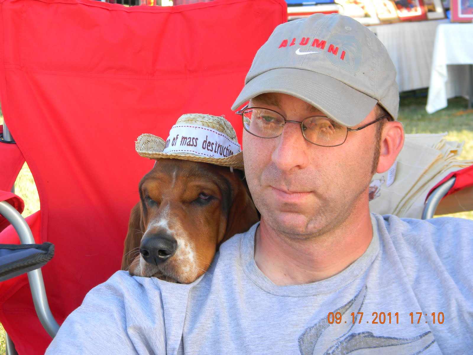 Jowls of Fury Famous Basset Hound Friday 32