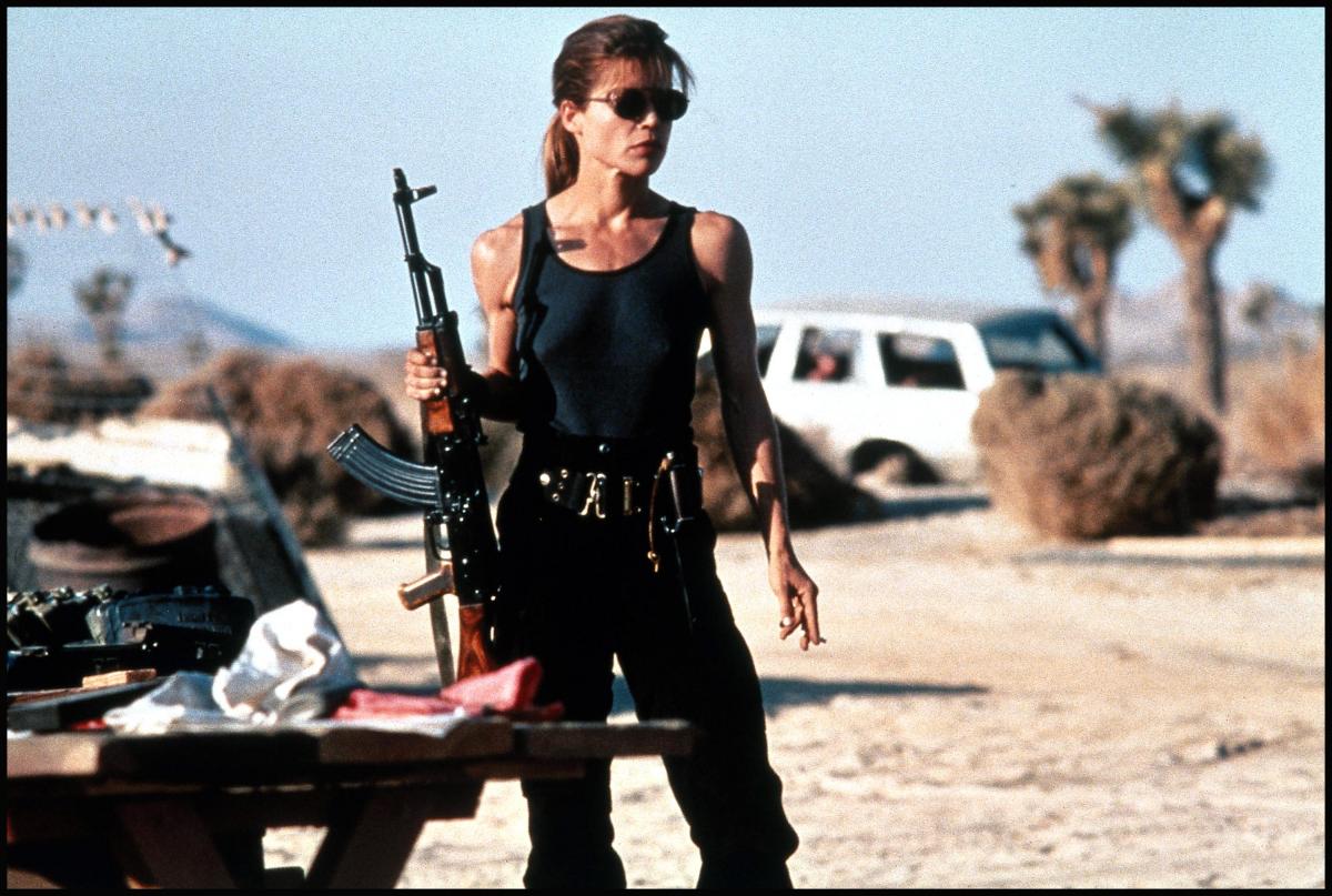 http://3.bp.blogspot.com/-2HUdHIpvrm0/UE4KY330ZjI/AAAAAAAAAZw/SCc_Phbc_Hg/s1600/01939954-photo-linda-hamilton-est-sarah-connor-dans-terminator-2-le-jugement-dernier.jpg