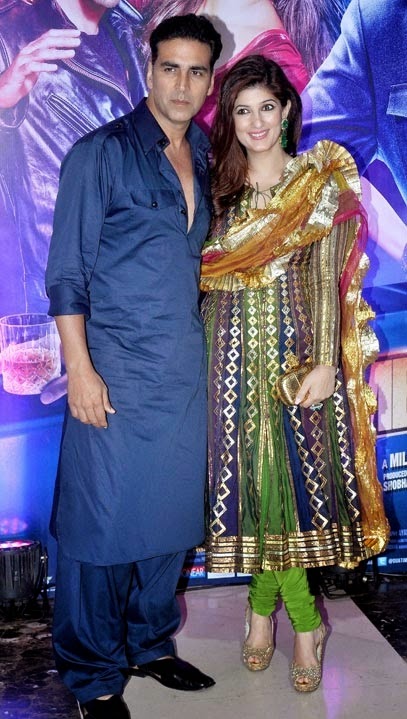 Akshay Kumar & Twinkle Khanna Couple HD Wallpapers Free Download