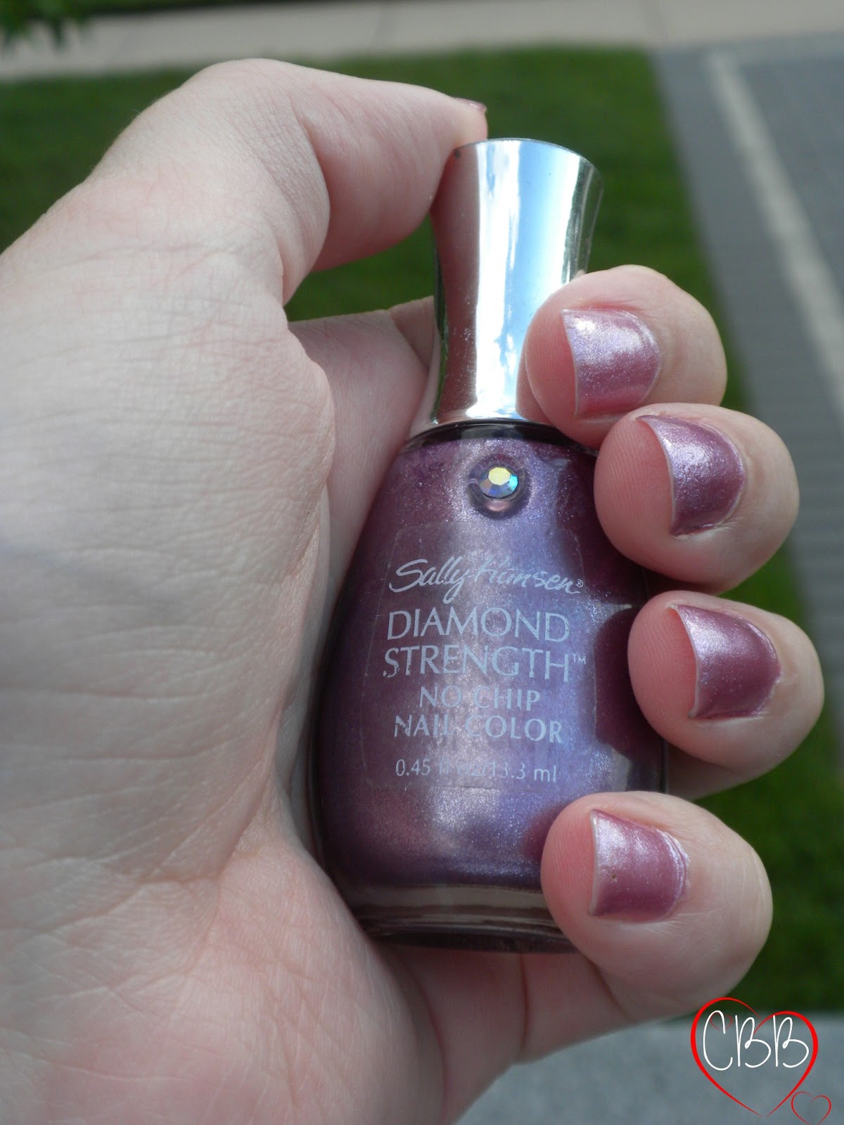 Sammi the Beauty Buff: Review: Sally Hansen Diamond Strength Nail Color in  Forever Lilac