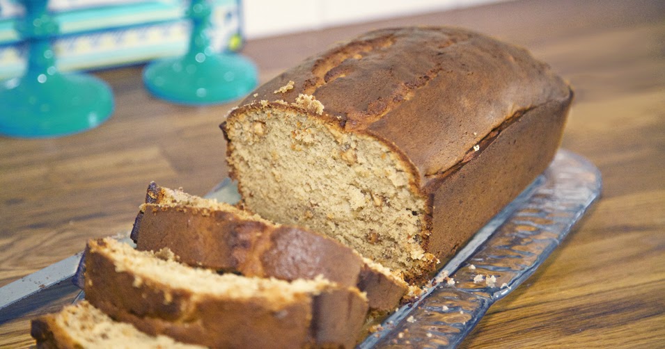 Kitchen Full of Sunshine Peanut Butter Chip Banana Bread