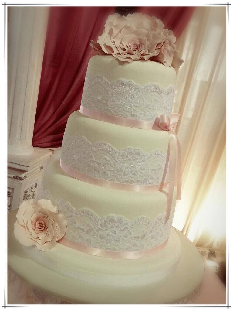 Why Is Wedding Cake Always Taste Bad Why Is Wedding Cake Always Taste Bad