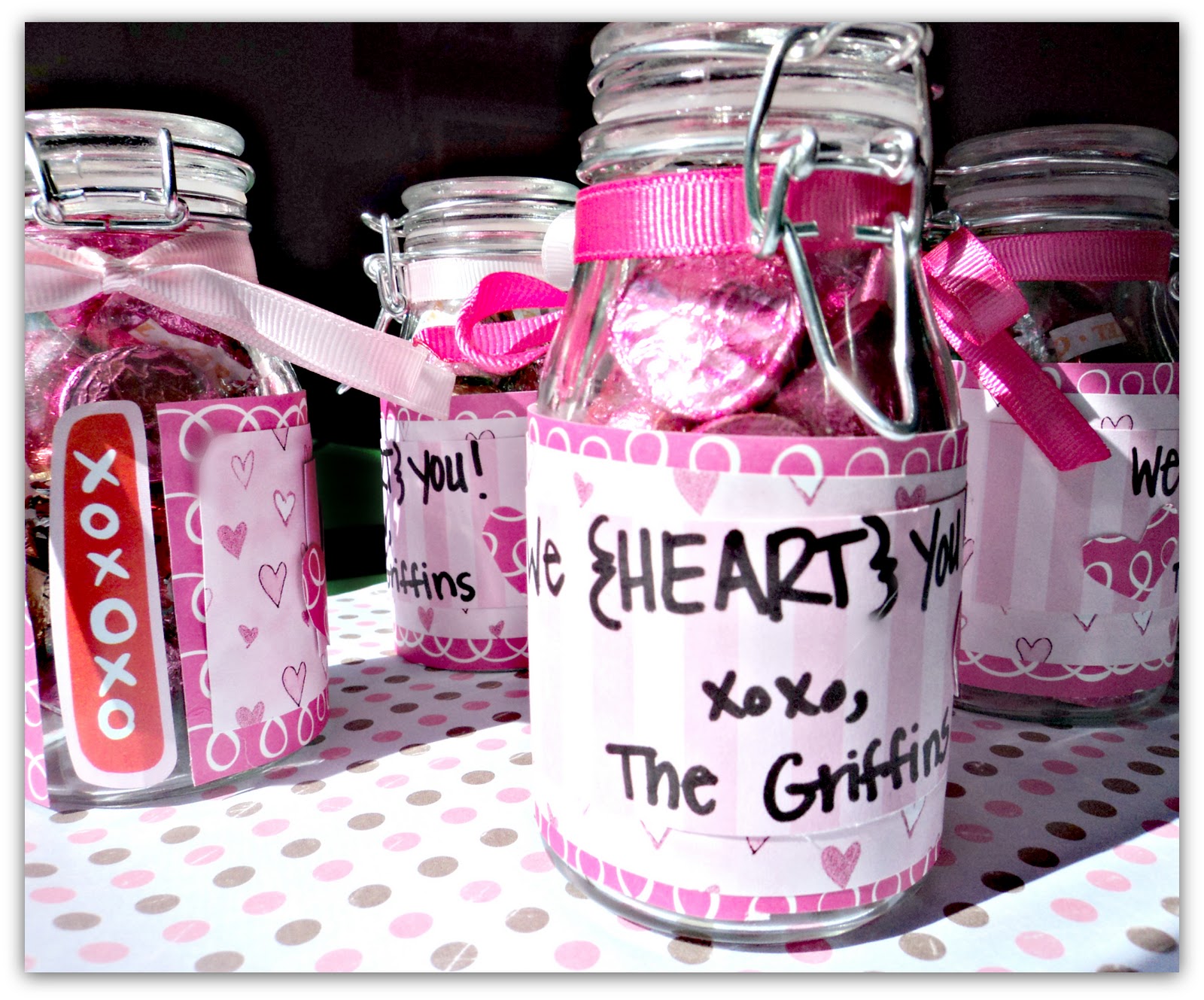 The Canny Crafter I {Heart} these Valentine Kiss Jars