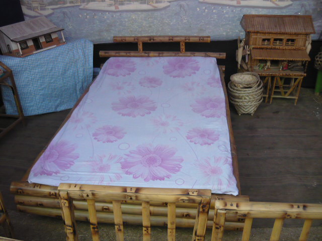 bamboo bed