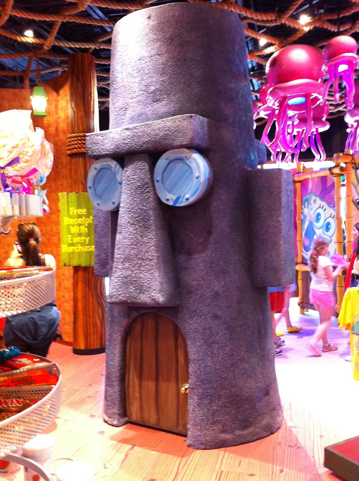 Tourist Direct: Spongebob Storepants, Universal Trip 5/28/12